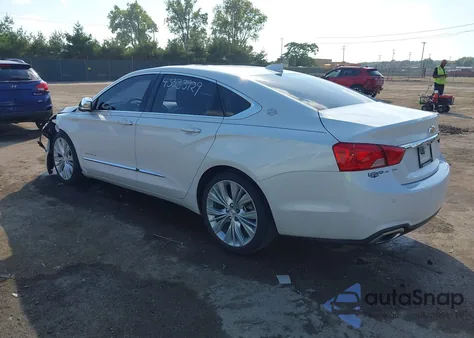 2015 Chevrolet Impala 2Lz z USA, uszkodzony, nr VIN 1G1165S33FU143977